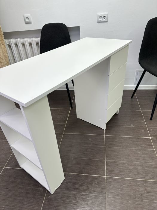 Продам рабочий стол  новый