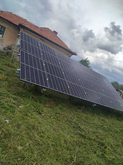 Продавам къща с  изградена Фец