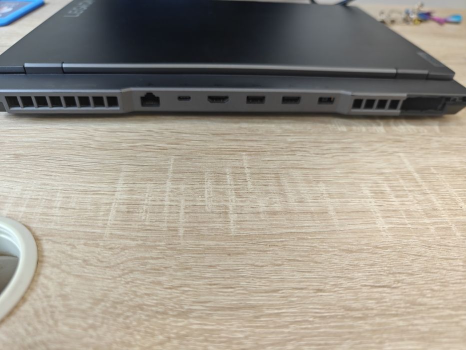 Продам ноутбук Lenovo Legion 5 16IAH7H