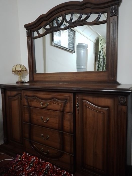 Spalniy mebel komplekt