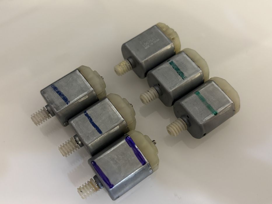 Мототорче FC-140RF за странични огледала БМВ Х5 Х6 Е70 Е71