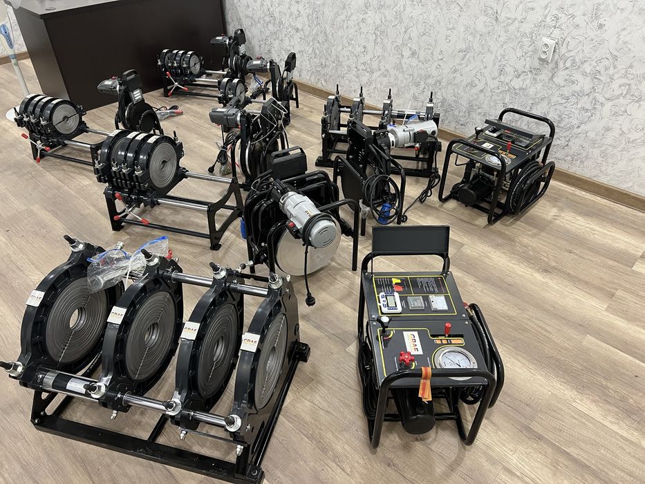 Стыковой аппарат для пайки пластиковых труб