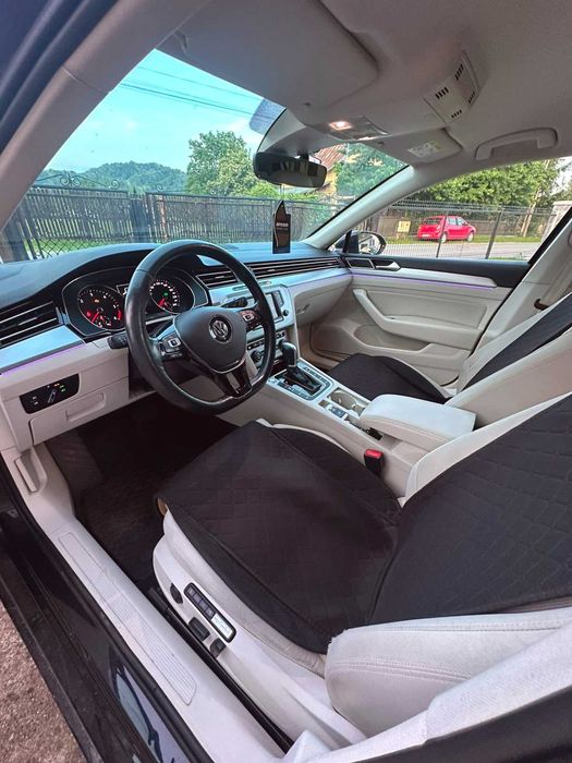 VW Passat B8 VARIANT 2.0 TDI 150 CP DSG