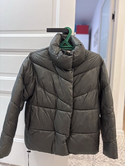 Продам курточку