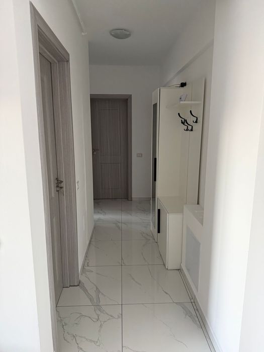 Propietar inchiriez apartament 2 camere Militari Residence