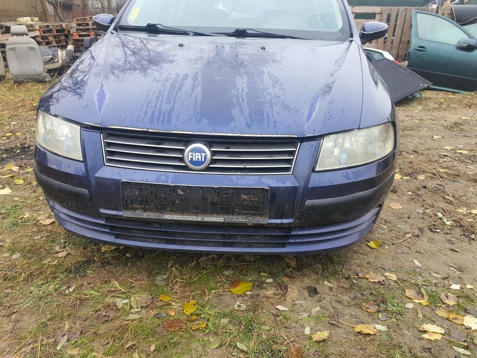 Capota motor Fiat stilo 2001