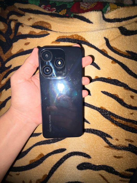 Tecno spark 10c 64