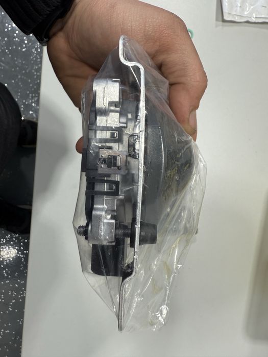 Vand Radar ACC/ Distronic  Audi A6/A7 C8 OE 4K0907561AA NOU original