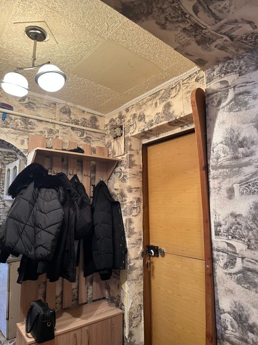 Продам 2ух комнатную квартиру