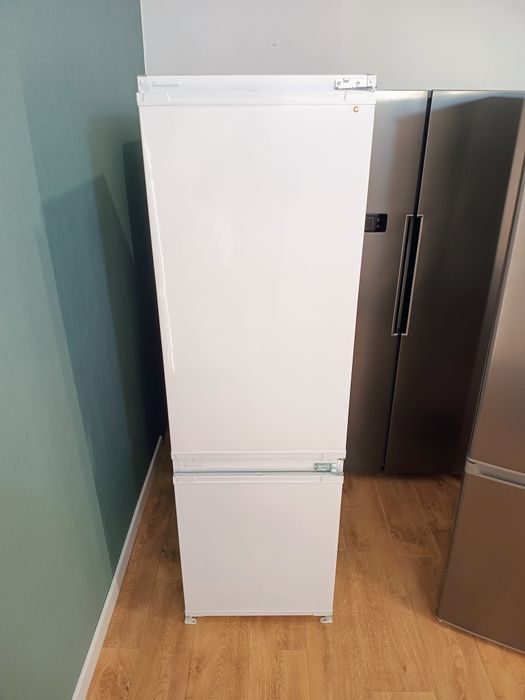 6️⃣ Promoție! Frigider cu garanție și plata la livrare