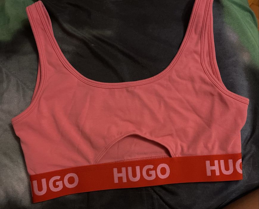 Розов потник на Hugo Boss