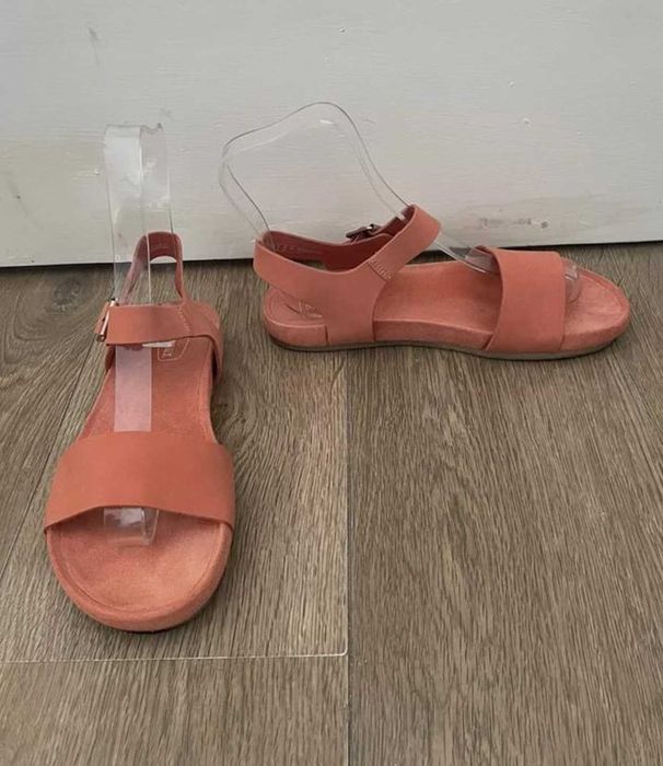 Clarks сандали – оротопедични, велур, №40