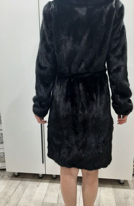 Продам норковую шубу