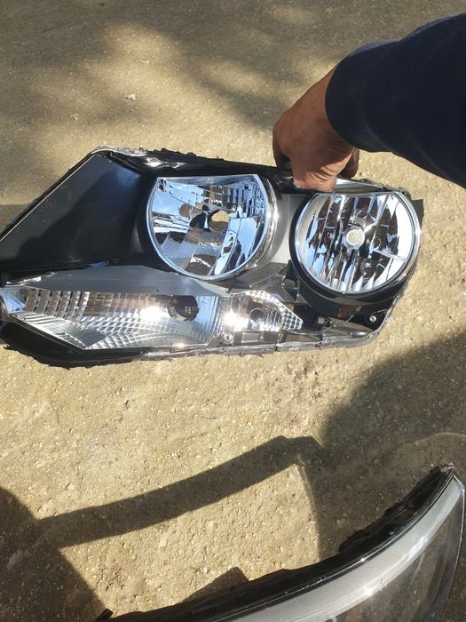 Фар w211, тигуан, вито - виано за части