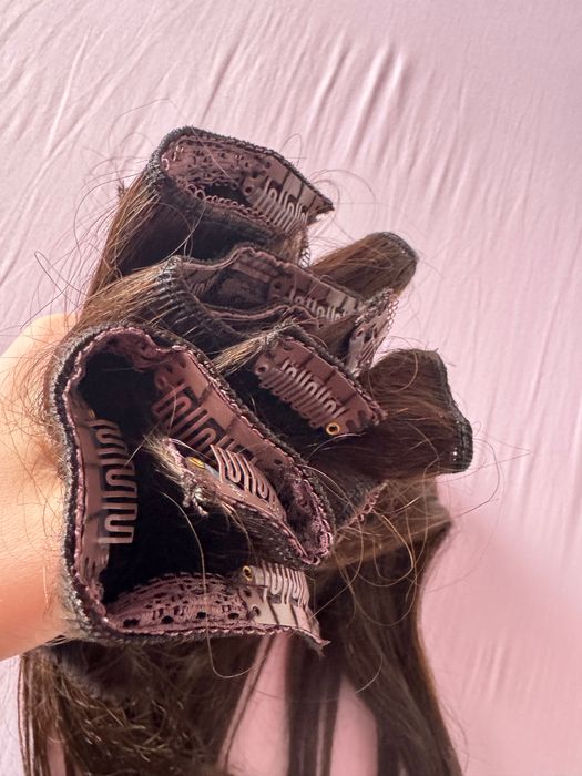 Екстеншъни естествен косъм тъмно кафяви 220гр. 65 см.