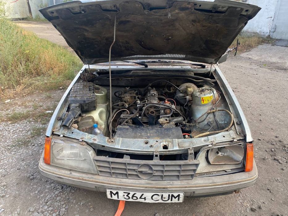 Продам Opel Rekord