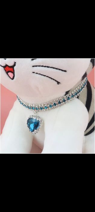 Скидка!! Ошейник синийи розовый для кошек!
Шикарный  ошейник с инкруст