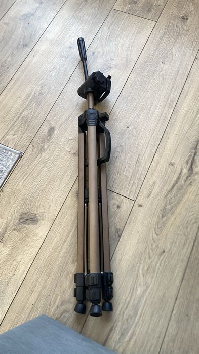 штатив для фотоаппарата