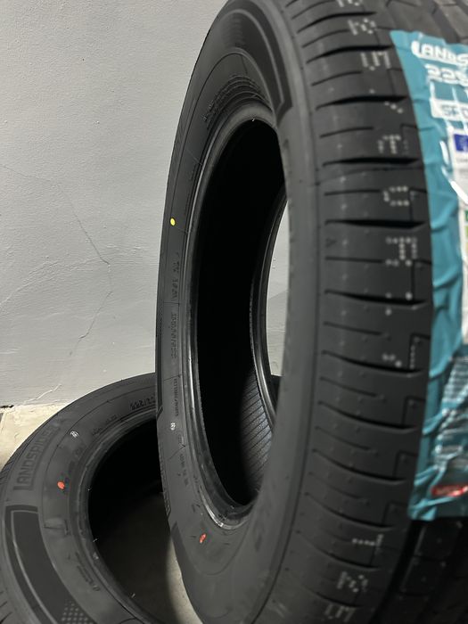 Нови летни гуми LANDSPIDER UHP 225/60R17 103V XL НОВ DOT 2256017