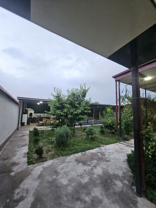 Оила ва улфатлар учун дача Газалкентга  етмасдан..