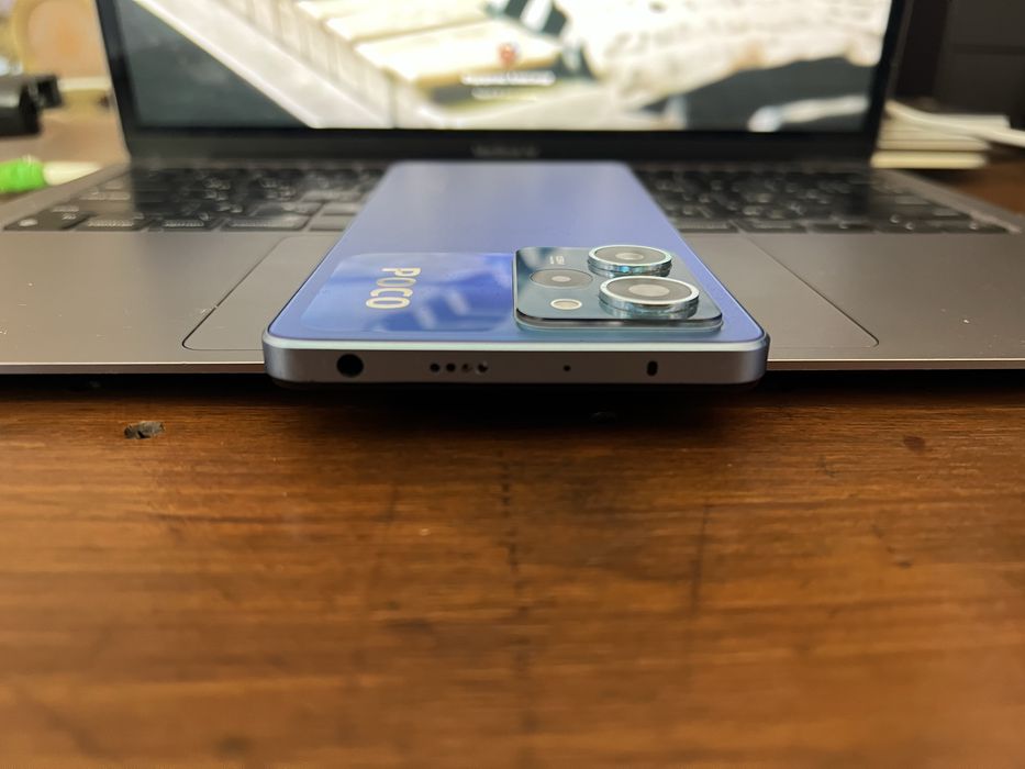 Телефон POCO X5 Pro 5G 128 GB