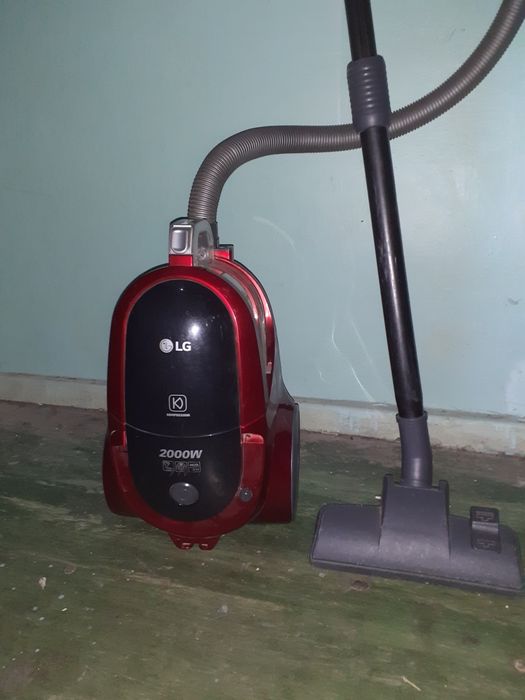 Пылесос LG рабочий