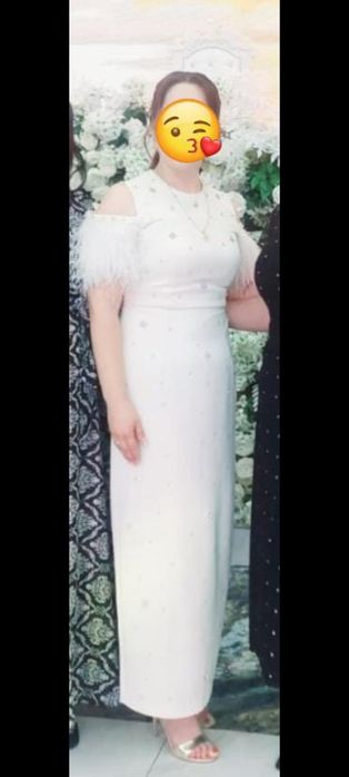 Платье почти  новое