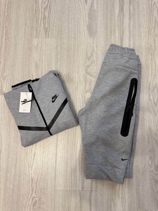 Trening Nike Tech Gri Bumbac