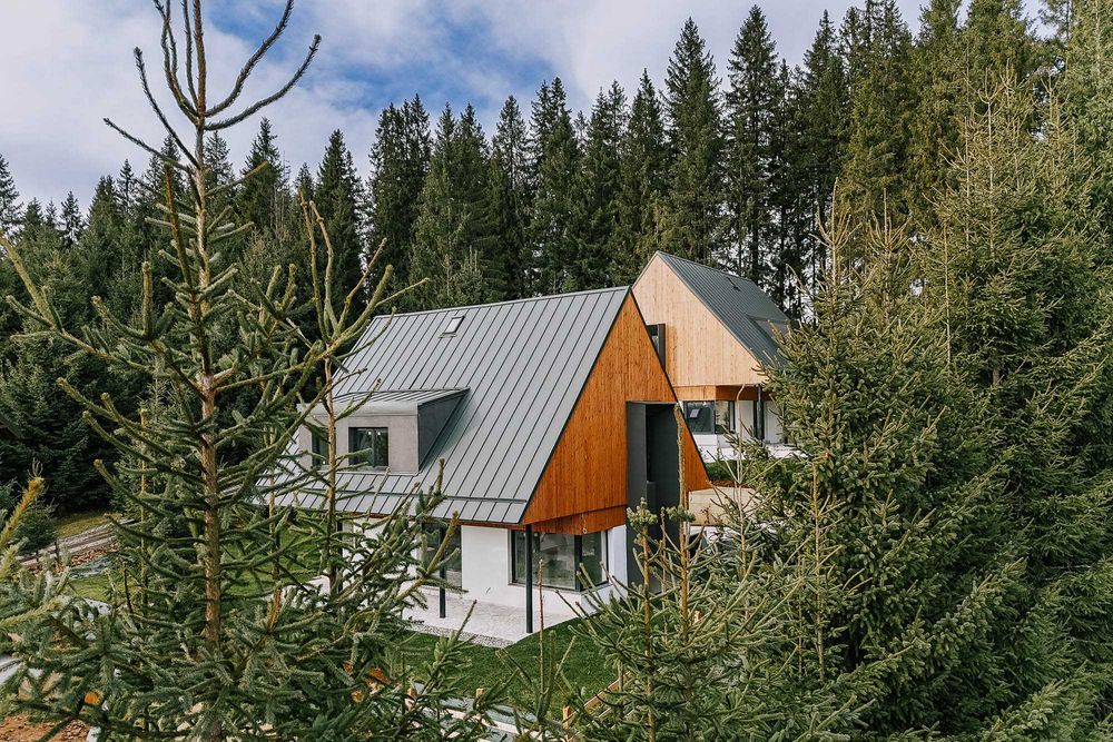 Casă de vacanță de vânzare în Mărișel (aproape de punctele de interes)