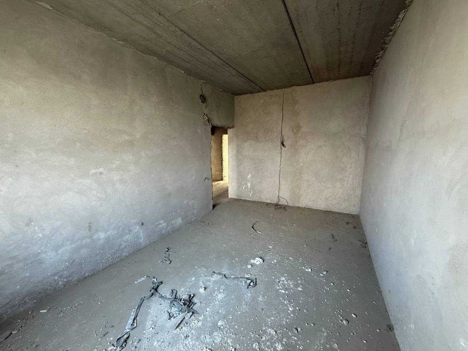 Арзон нархда 3 хонали коробка квартира сотилади Шарк кольцо