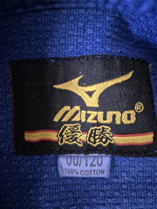 Продам кимано синего цвета