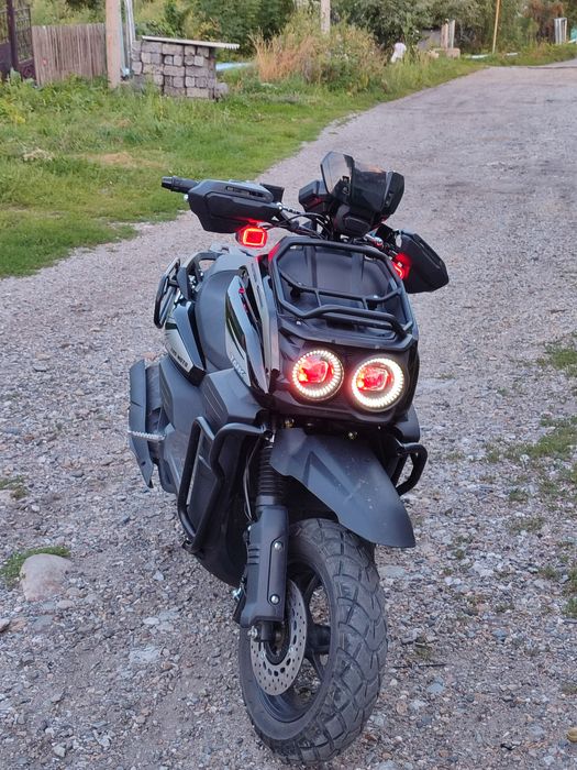 Скутер Tank pro max