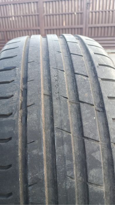 Anvelope michelin 215 55 17 vara nokian 300 lei 4 buc