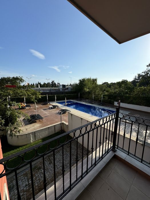 Дава се под наем Двустаен апартамент в Варна, м-т Евксиноград - 70 кв.м за 750 € - Снимка #2