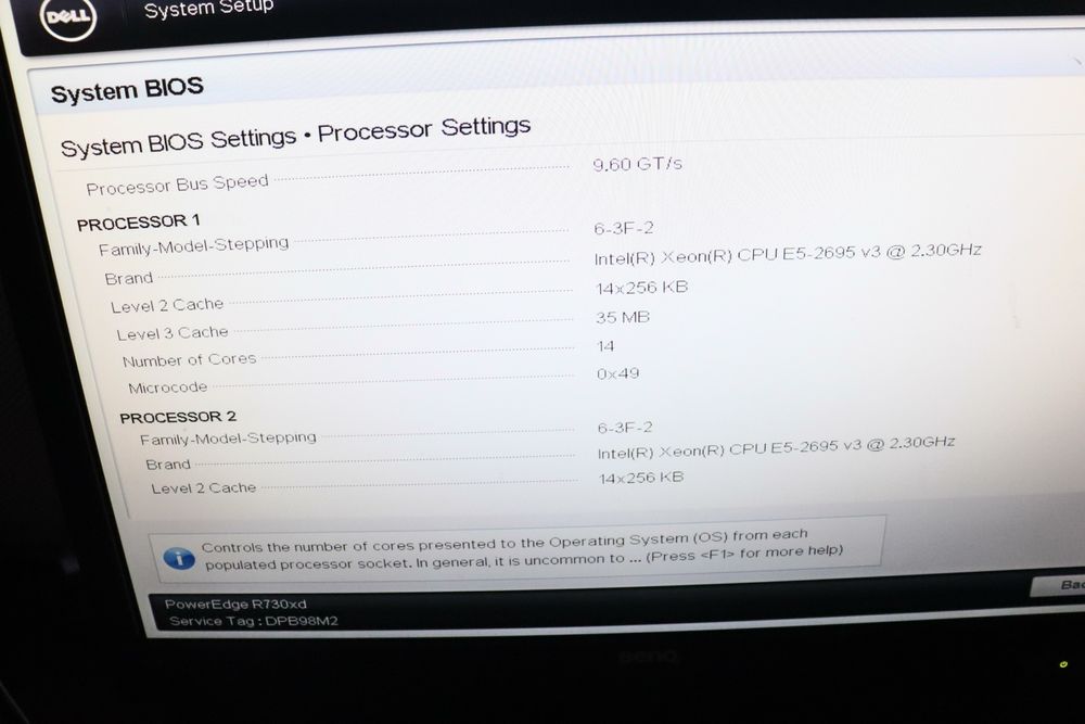 Server Dell PEdge R730XD 24Bays 1.44Tb SSD SAS 28 Core 128Gb X520-DA2