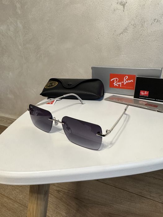 Ochelarii de soare Ray-Ban RB3768