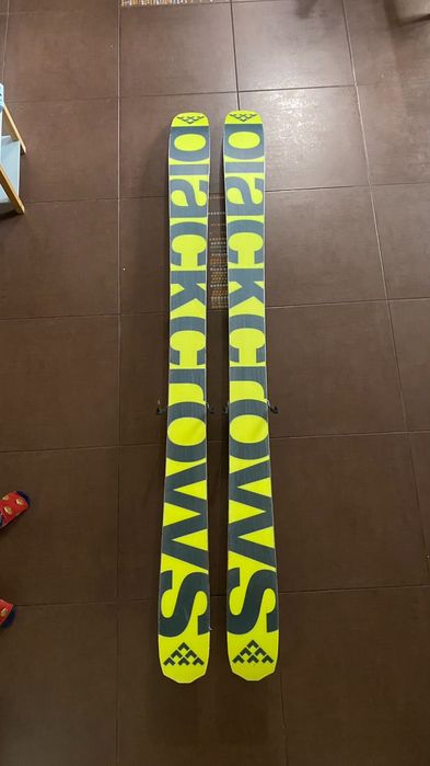 Schiuri Black Crows Anima