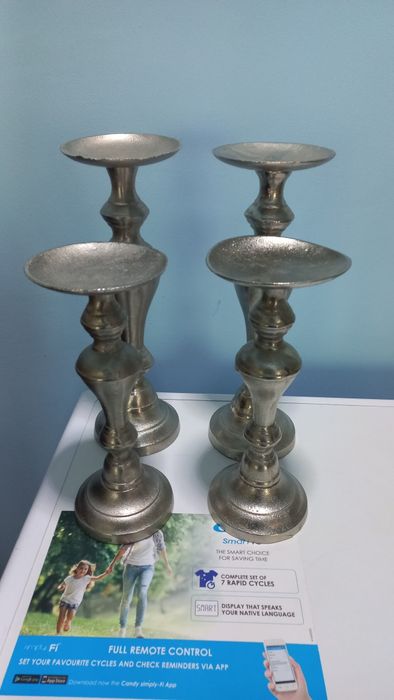 Красoти от Холандия приказно красиви свещници 15лв за брой