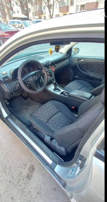 Продавам Мерцедес