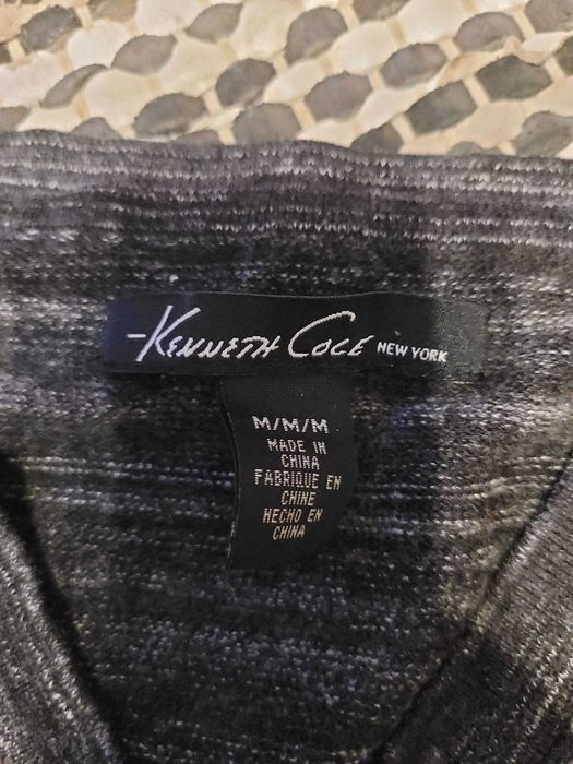 Тънък пуловер Kenneth Cole 150 см