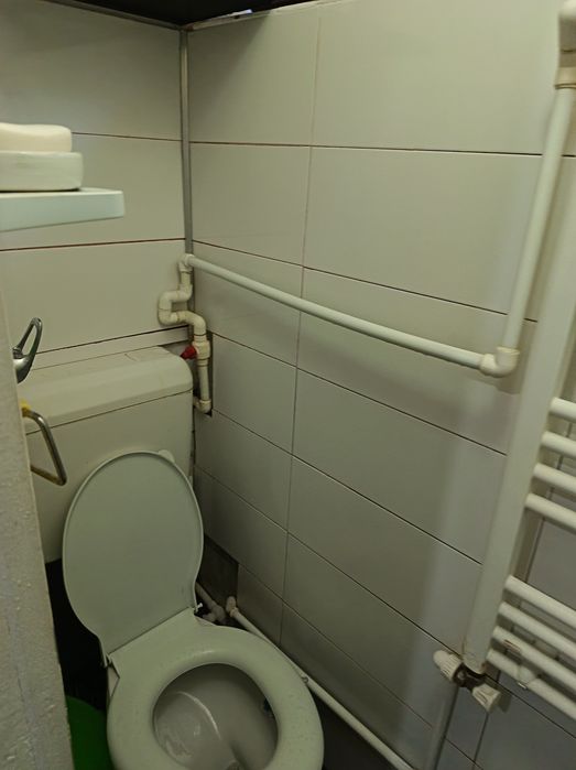 Închiriez garsoniera tomis 3