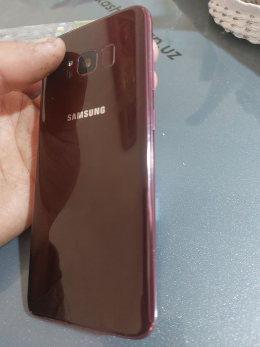 Samsung s 8 aybi yuq bir qõl ishlatilgan