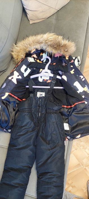 Продам комбинезон на девочку