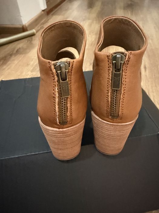 Босоножки (ботильоны) Frye 36,5-37