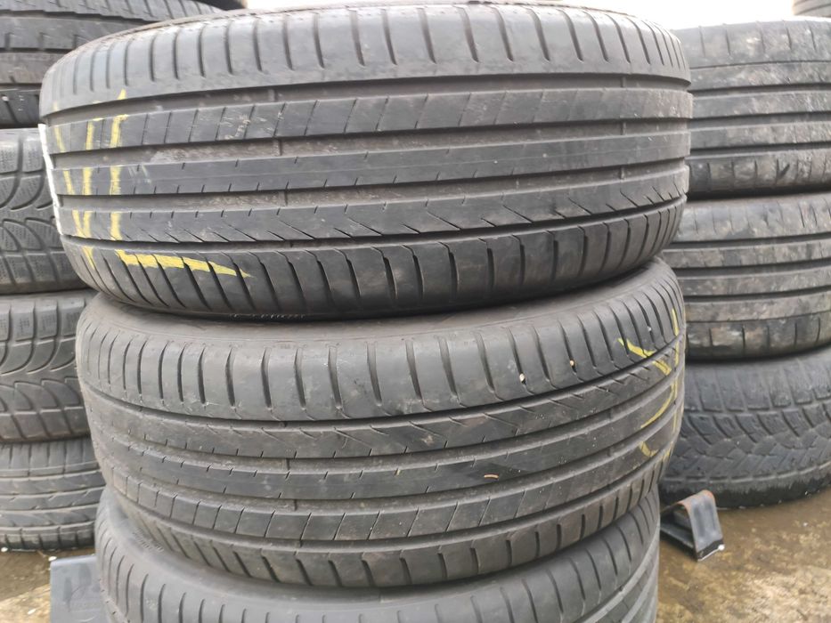 2бр Летни гуми 235 55 18 - Pirelli