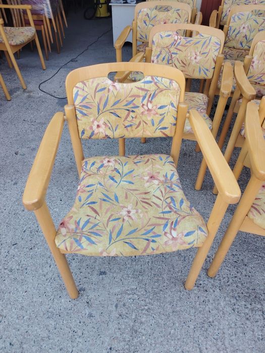 Дървени столове А125