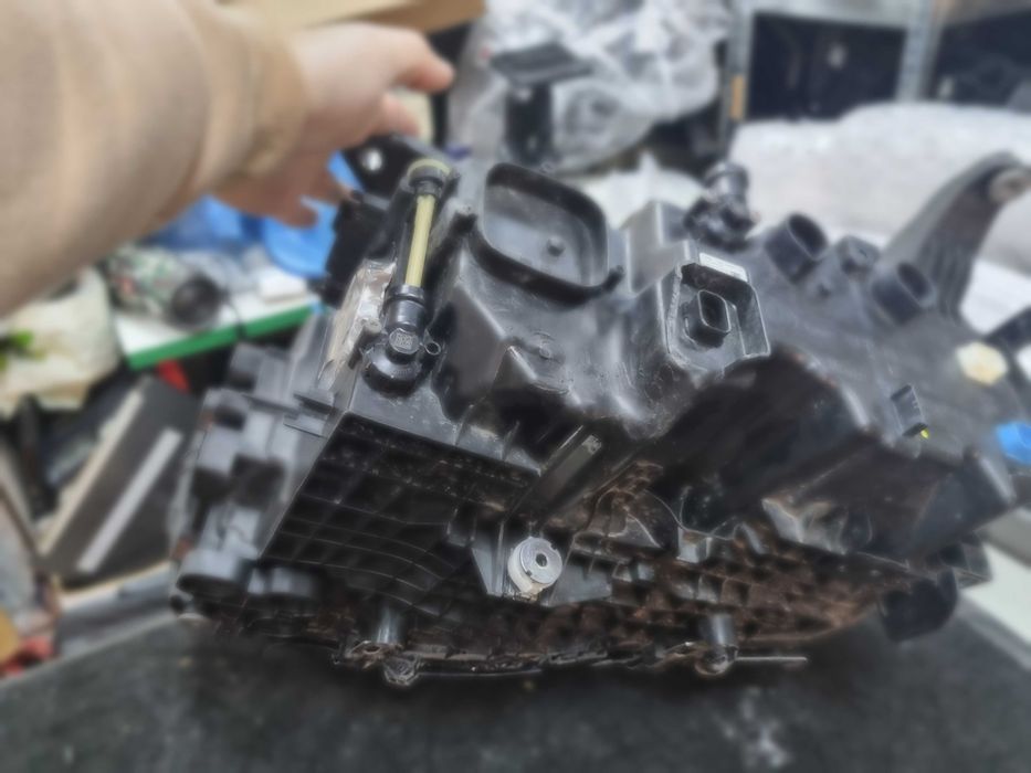 Десен фар BMW i7 G70 LED desen far бмв и7 г70