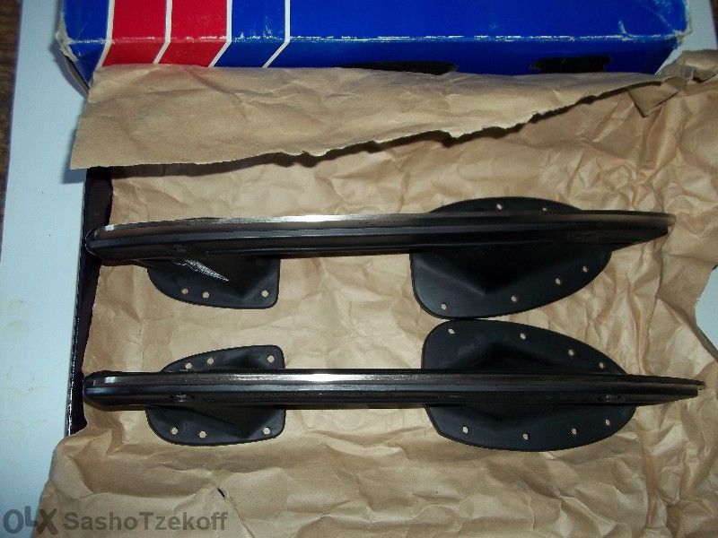 Професионални канадски ножове плазове за хокей на лед с основи- холдер