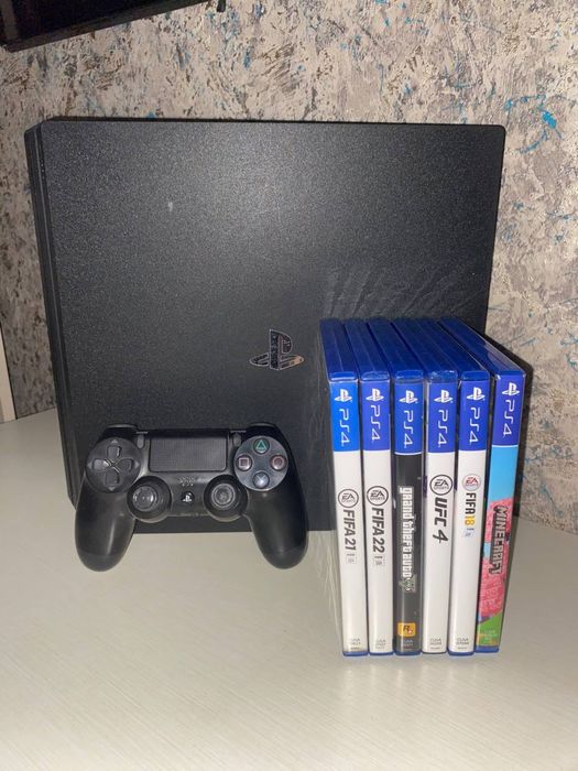Продается PlayStation 4 Pro