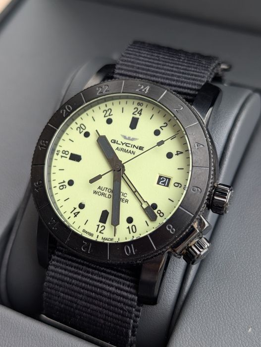 Glycine Airman Automatic Worldtimer GMT